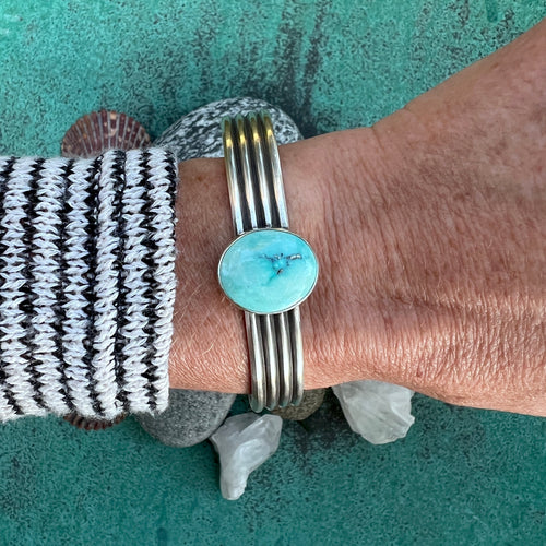 Mountain Views Cuff Bracelet Sz Lg